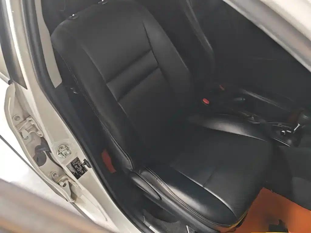 YARiS L 2022 Model YARiS X 1.5L CVT Leading PLUS Edition — миниатюра 25