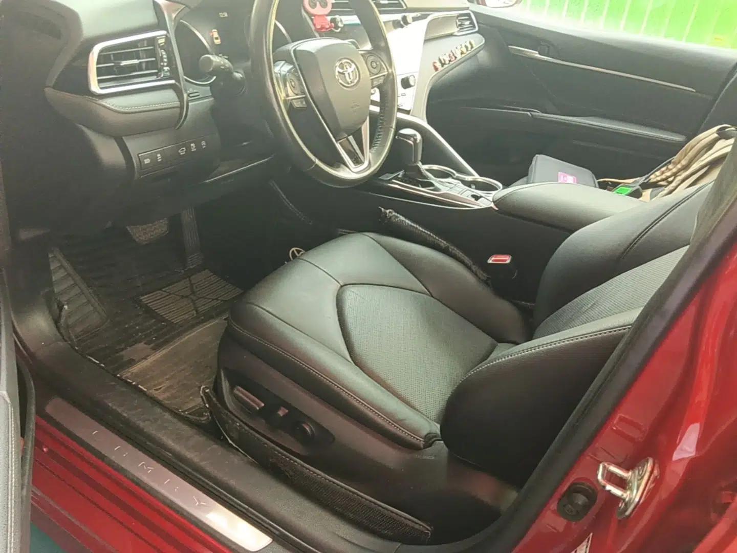 Toyota Camry 2019 Revised Version 2.0S Fēngshàng Edition — миниатюра 17