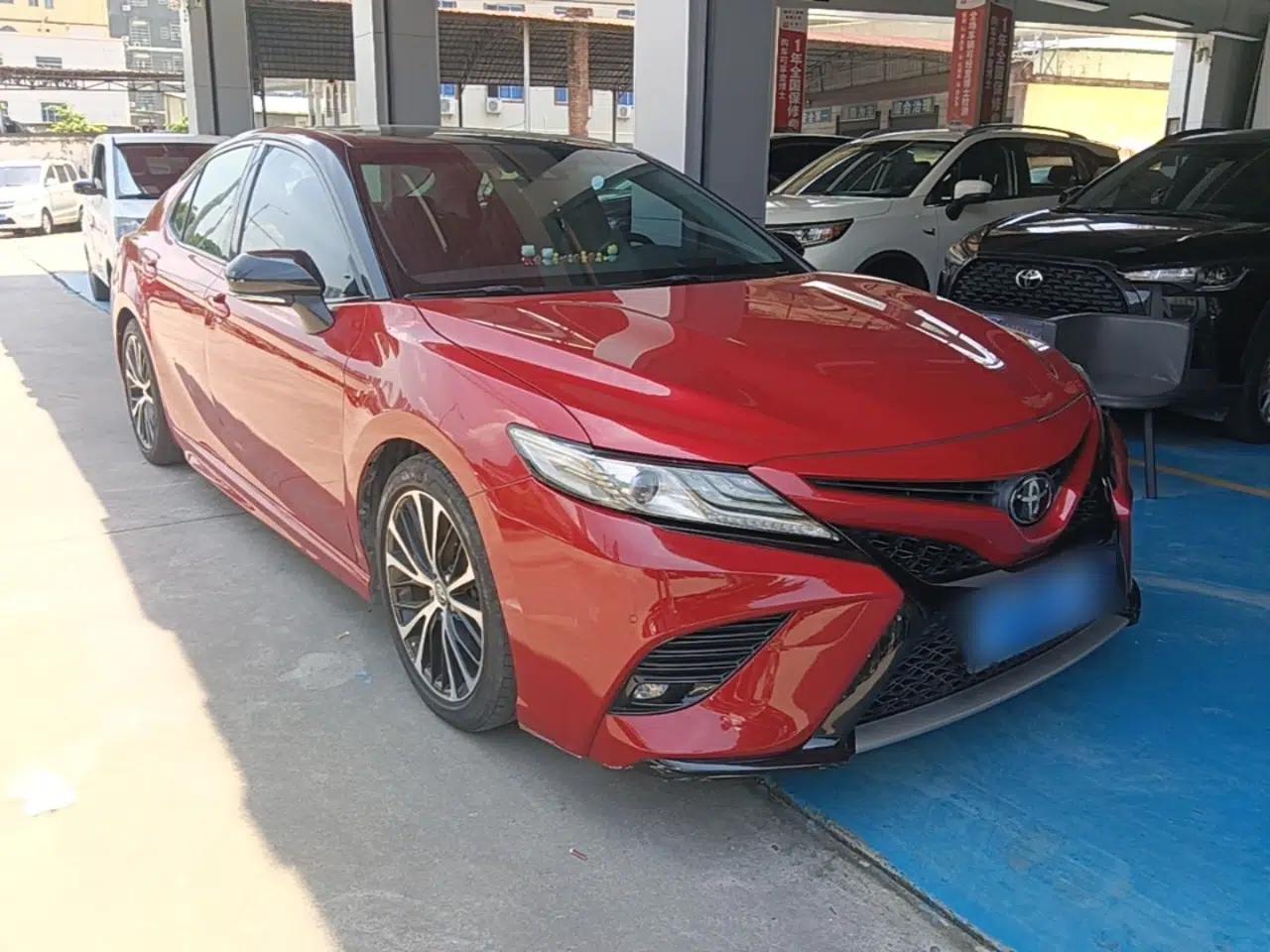 Toyota Camry 2019 Revised Version 2.0S Fēngshàng Edition — миниатюра 3