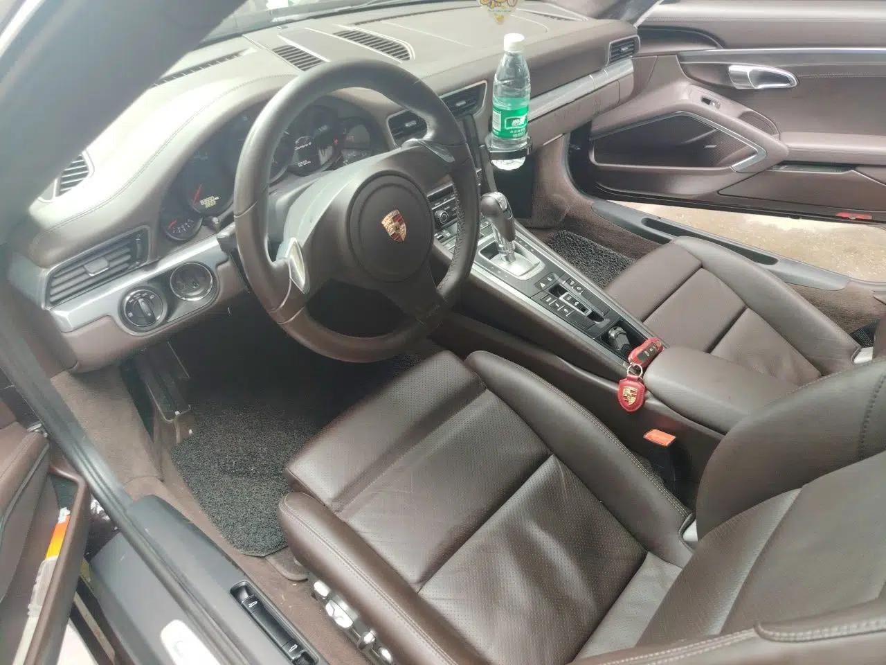 Porsche 911 2013 Carrera 4 3.4L — миниатюра 15