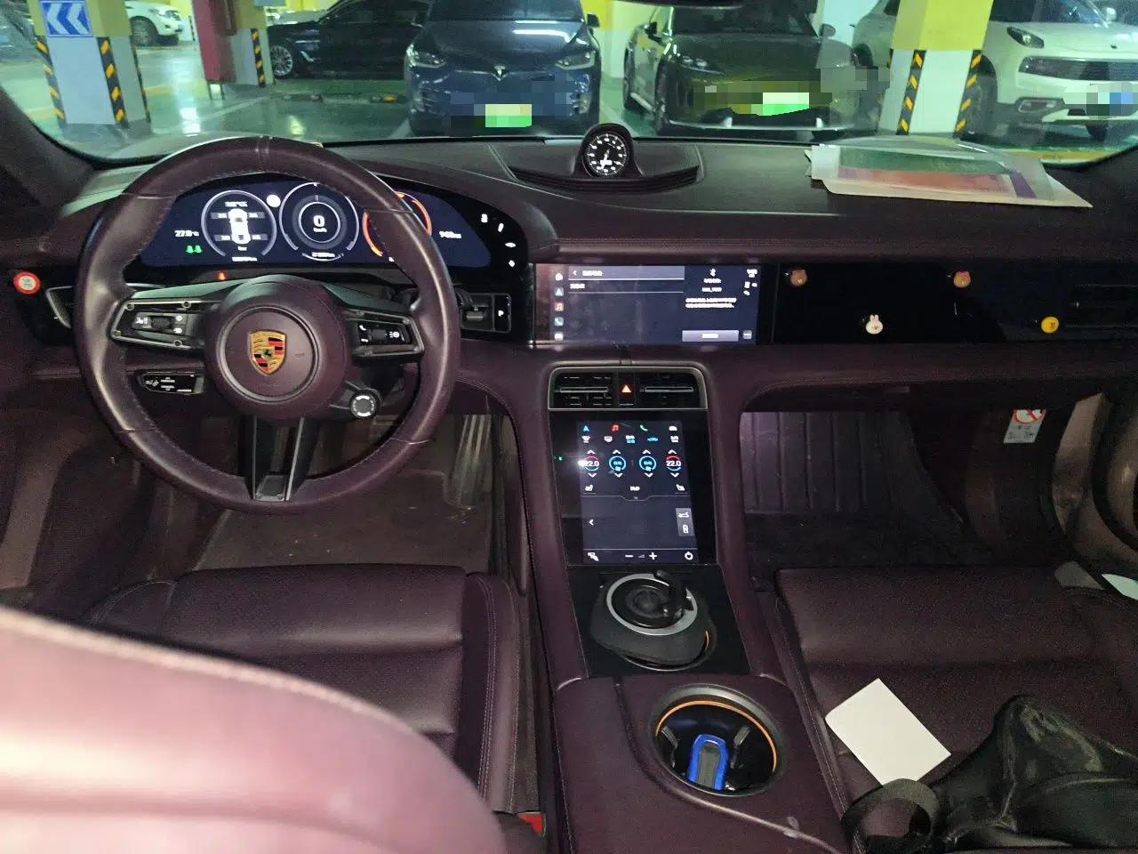 Porsche Taycan 2019 Taycan 4S — миниатюра 9