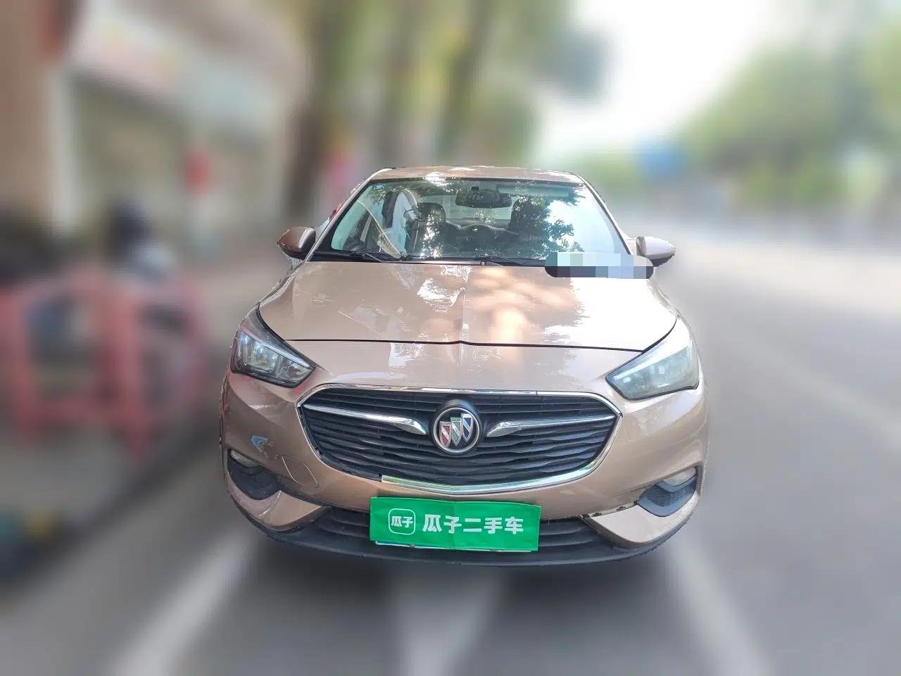 Buick Excelle 2018 15N CVT Elite Edition — миниатюра 2