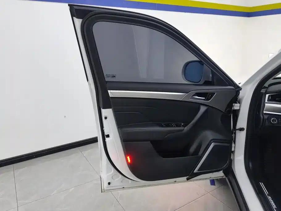 Haval H7 2016 Blue Label H7 2.0T Automatic Luxury — миниатюра 7