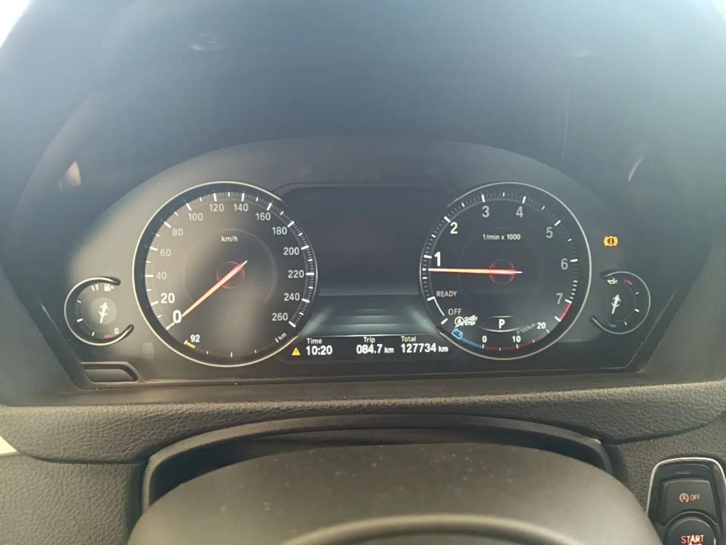 BMW 3 Series 2019 320Li M Sport Package — миниатюра 14