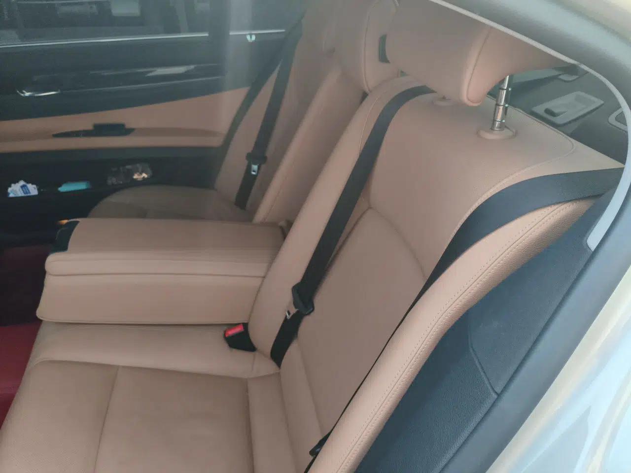 BMW 7 Series 2013 740Li Leading Model — миниатюра 17