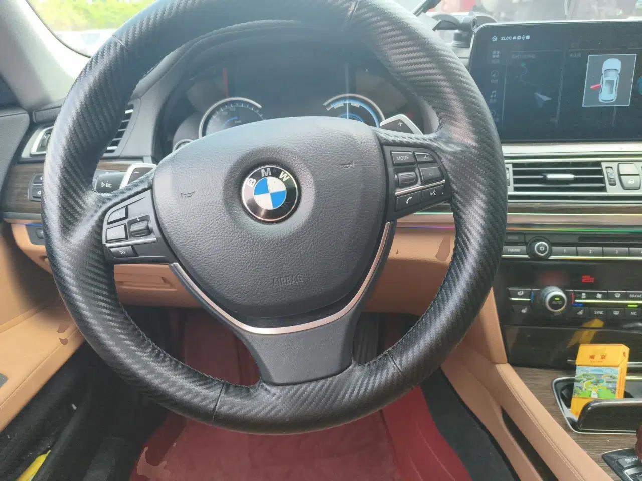 BMW 7 Series 2013 740Li Leading Model — миниатюра 10