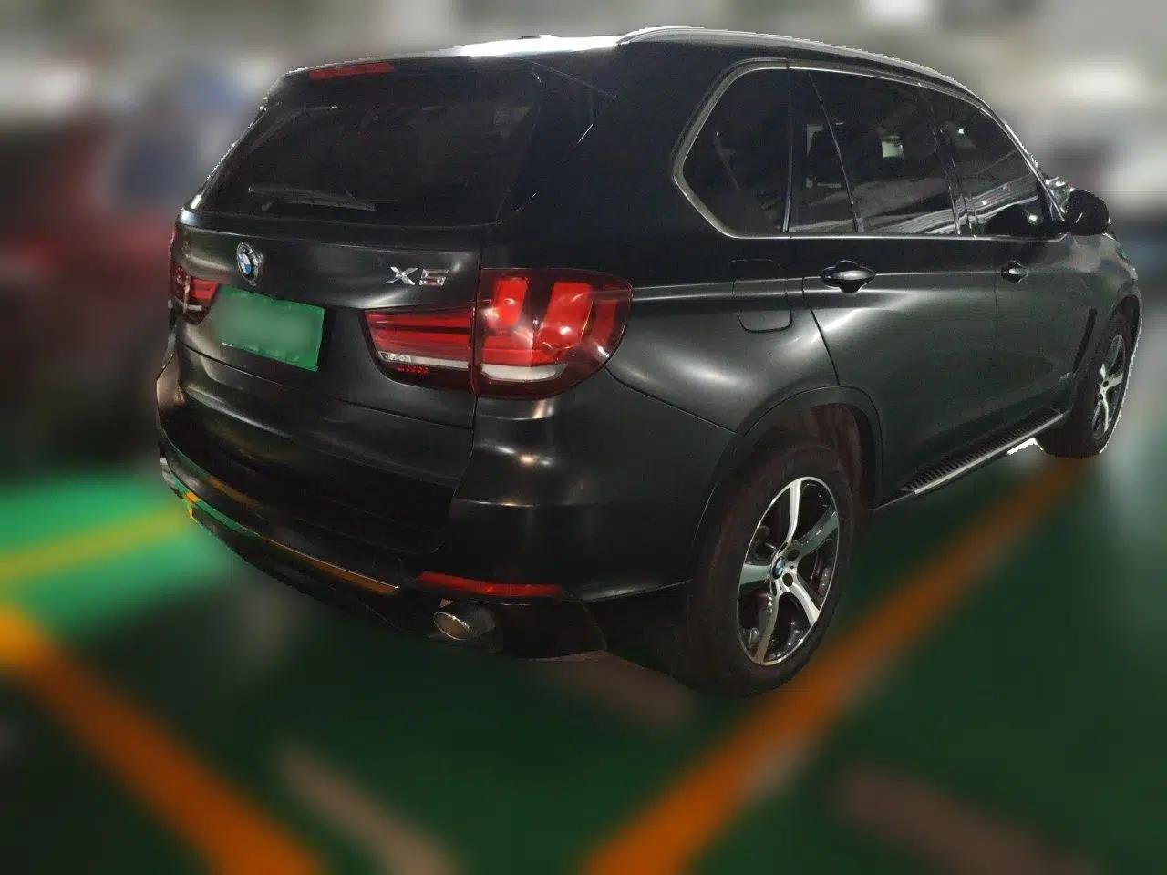 BMW X5 2018 xDrive28i — миниатюра 6