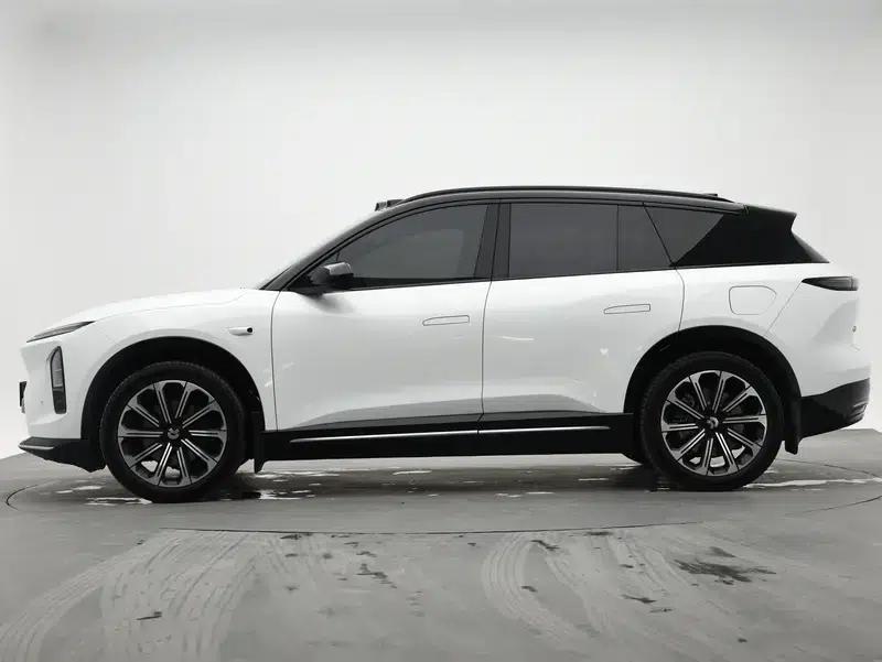 NIO ES6 2025 model 75kWh — миниатюра 4