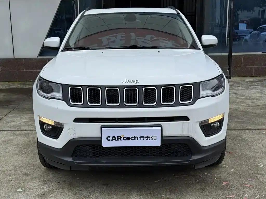 Jeep Compass 2017 200T Automatic Family Enjoyment 4WD Edition — миниатюра 2