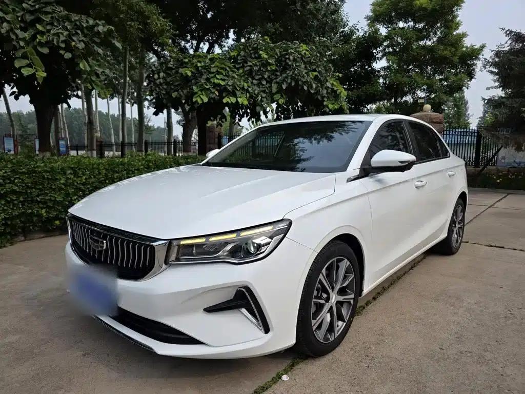 Geely Emgrand 2023 4th Generation Champion Edition 1.5L CVT Flagship Model — миниатюра 2
