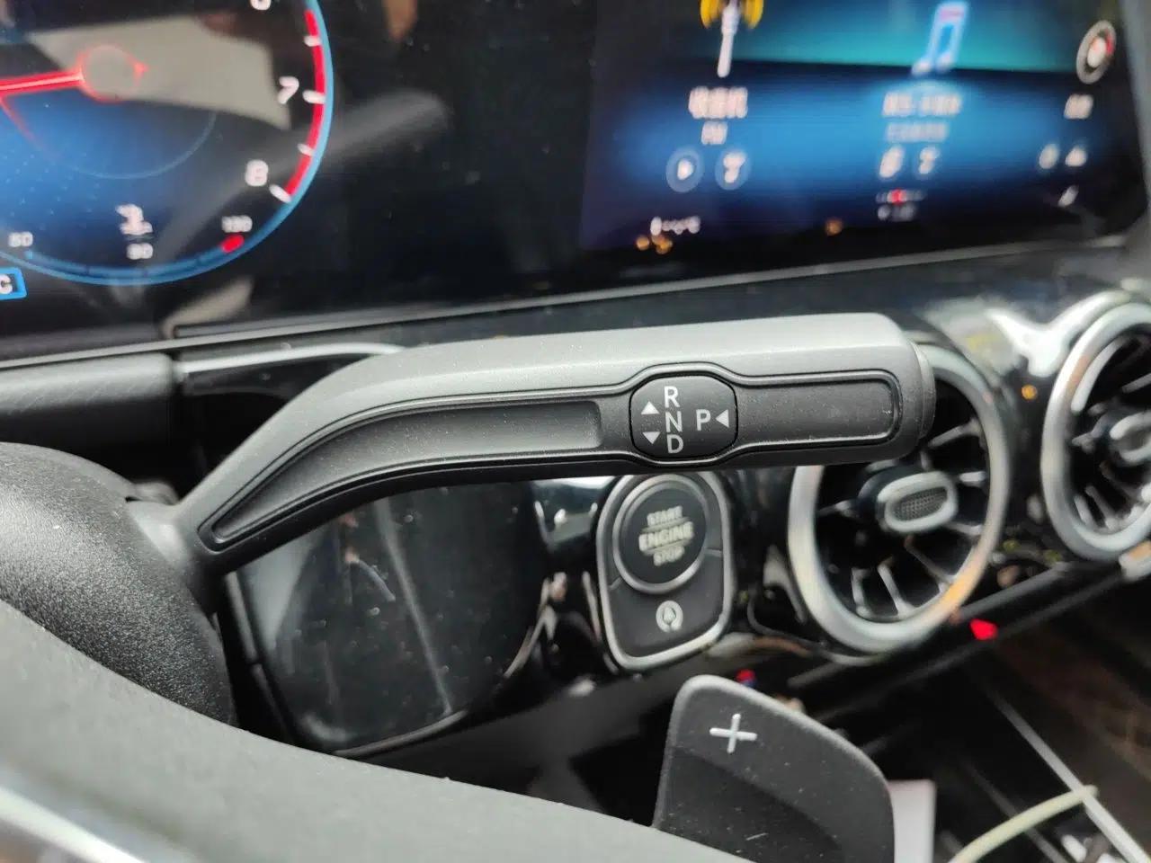 Mercedes-Benz GLA 2022 Facelifted GLA 200 — миниатюра 14