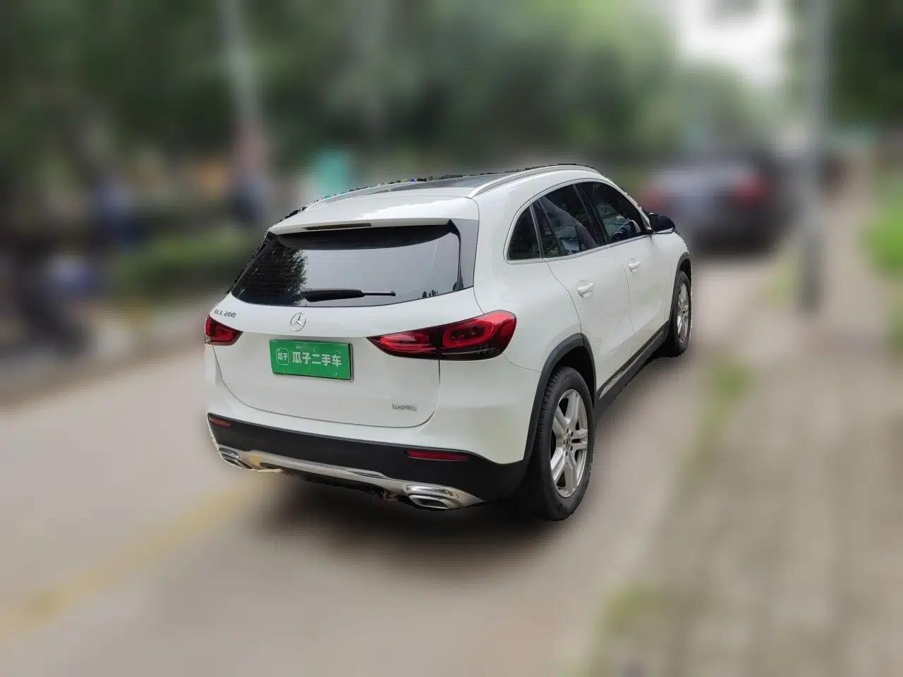 Mercedes-Benz GLA 2022 Facelifted GLA 200 — миниатюра 6