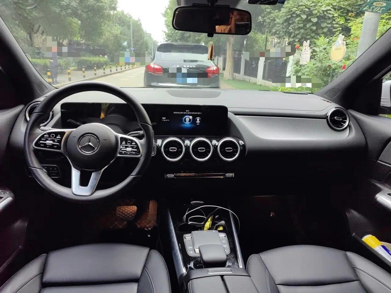 Mercedes-Benz GLA 2022 Facelifted GLA 200 — миниатюра 9