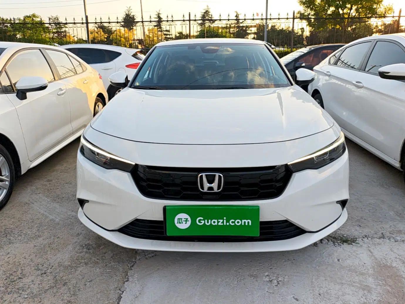Honda Integra 2022 240TURBO CVT Luxury Edition — миниатюра 2