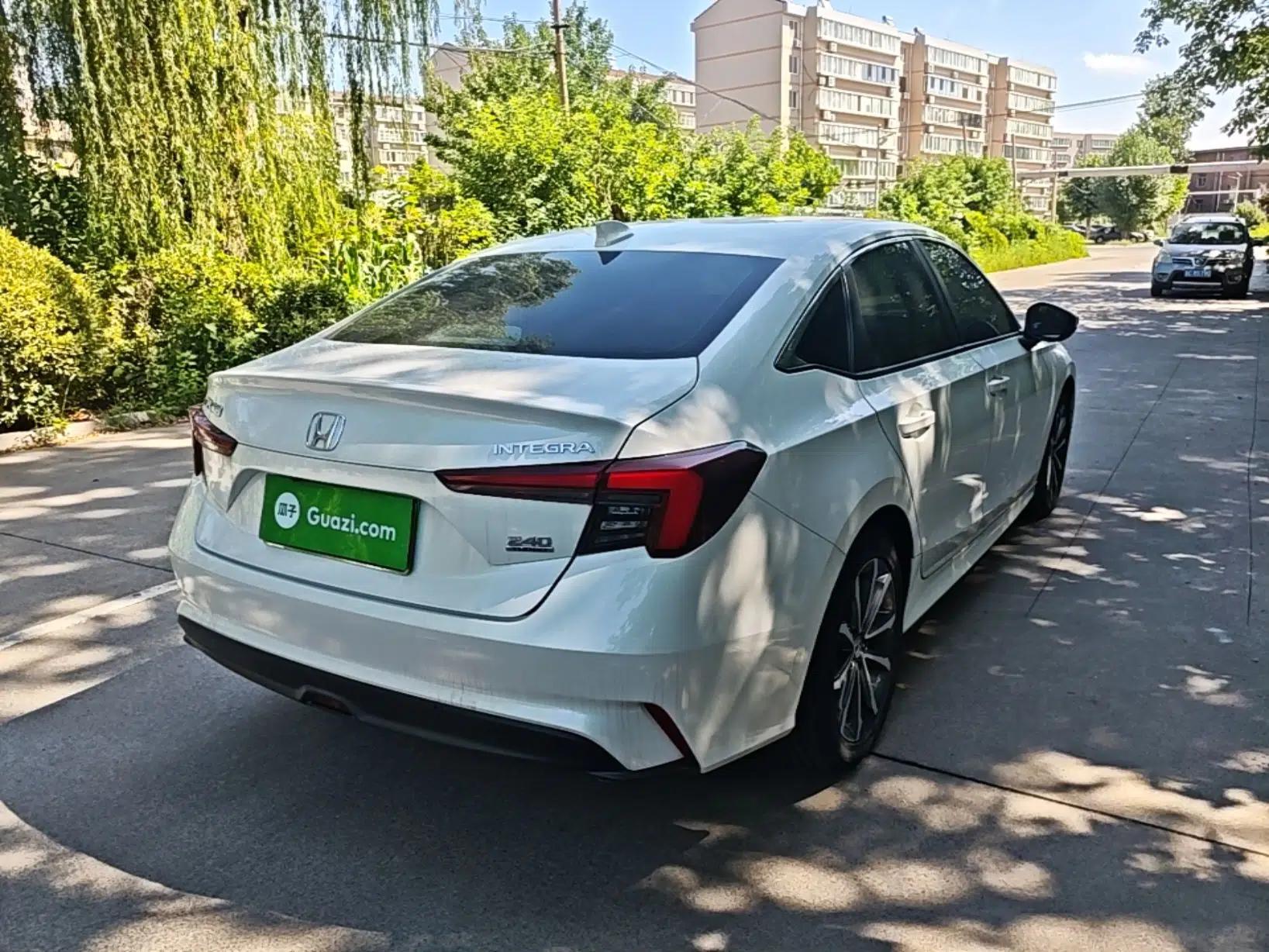 Honda Integra 2022 240TURBO CVT Luxury Edition — миниатюра 6