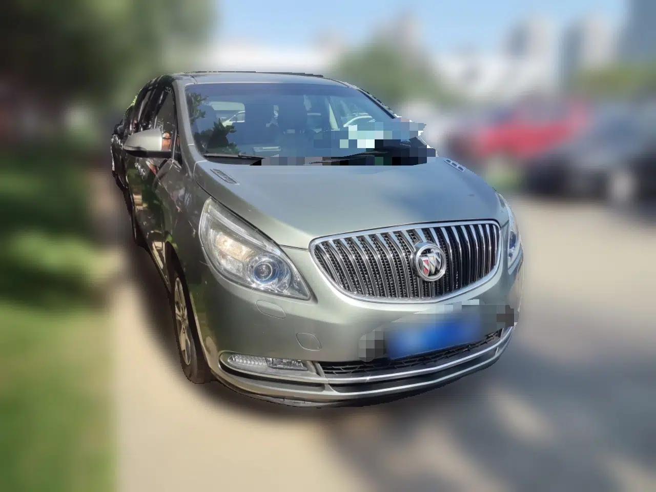 Buick GL8 2014 3.0L XT Luxury Business Flagship Edition — миниатюра 3