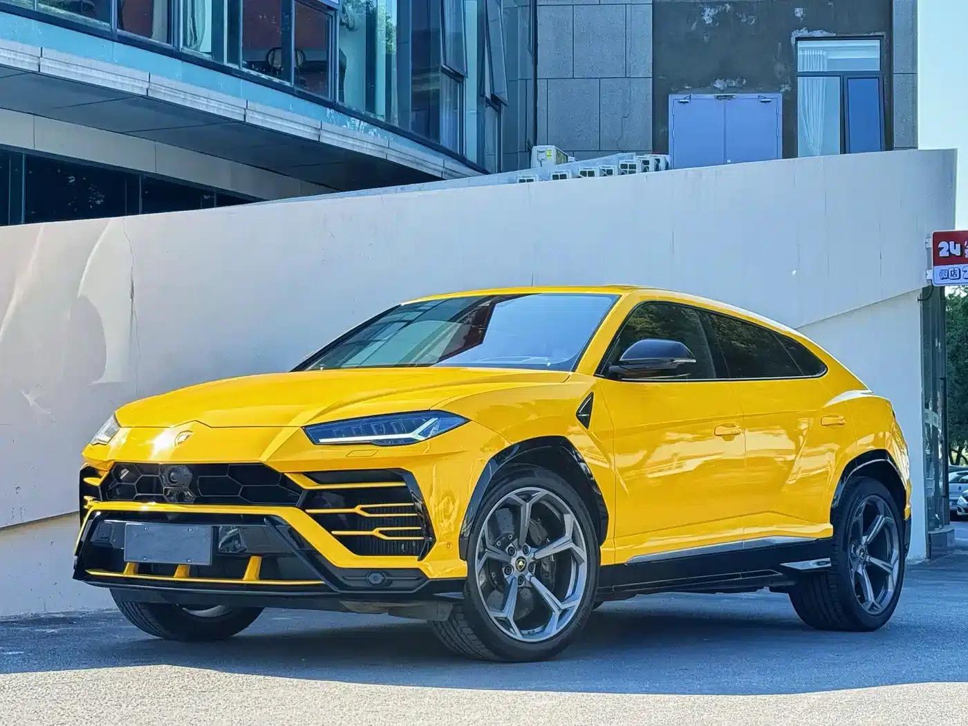 2018 Urus 4.0T V8 — миниатюра 1