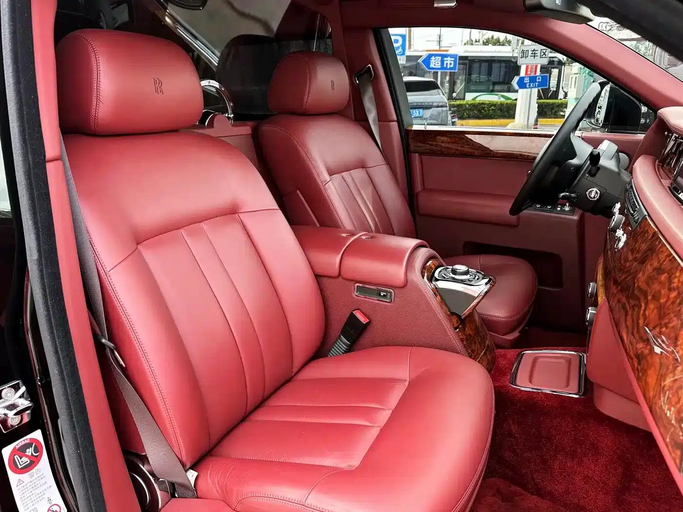 2013 Phantom 6.7L Extended Wheelbase (EWB) — миниатюра 7
