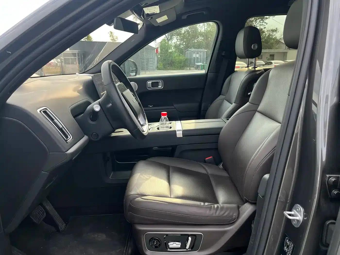 Li Auto L8 2023 Max — миниатюра 6