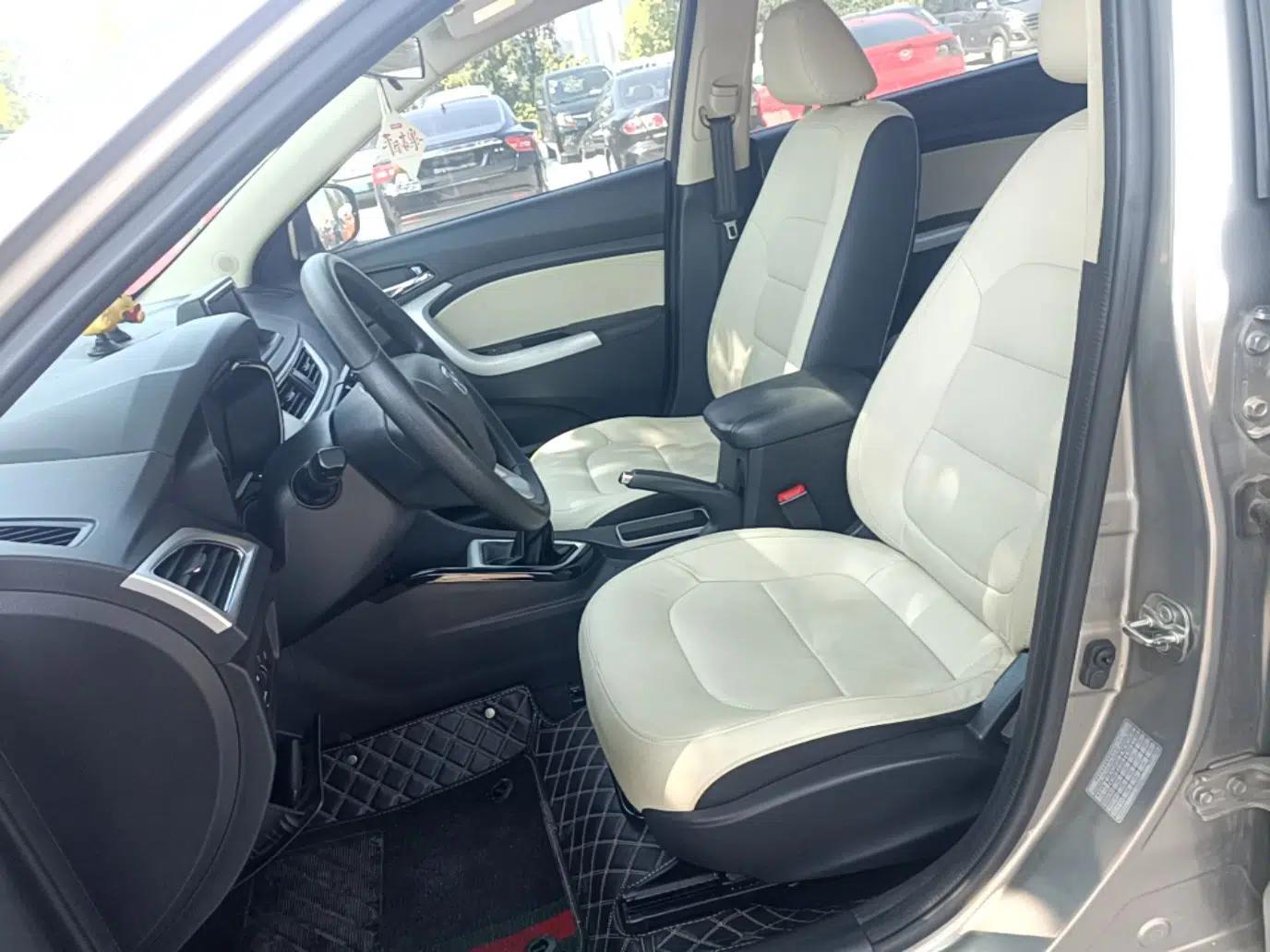 CHANGAN Alsvin V7 2016 1.6L Manual Enjoyment Model China V Standard — миниатюра 22