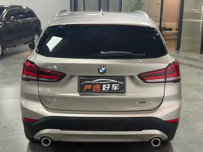 BMW X1 2020 sDrive25Li Leading Edition — миниатюра 6