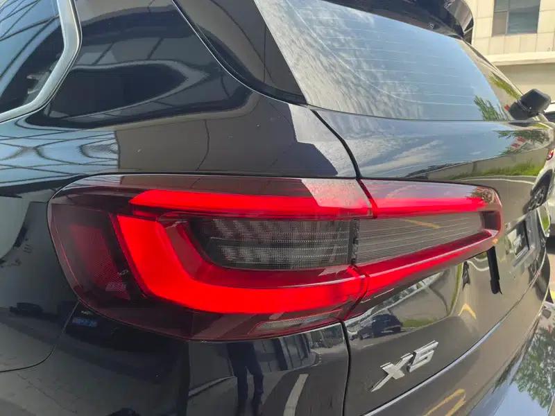 BMW X5 2023 xDrive30Li M Sport Package — миниатюра 8