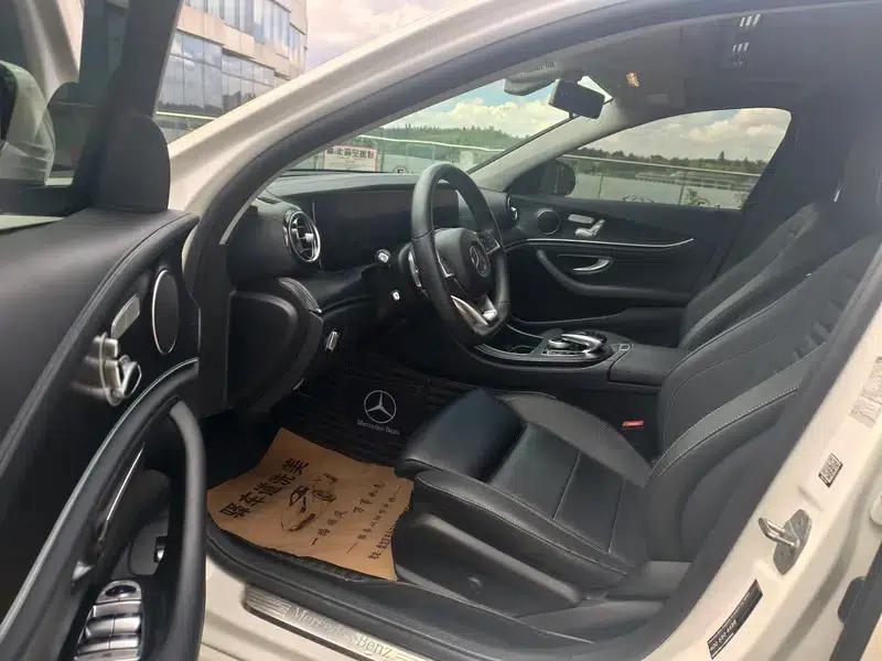 Mercedes-Benz E-Class 2018 Facelift E 200 L Sport — миниатюра 20