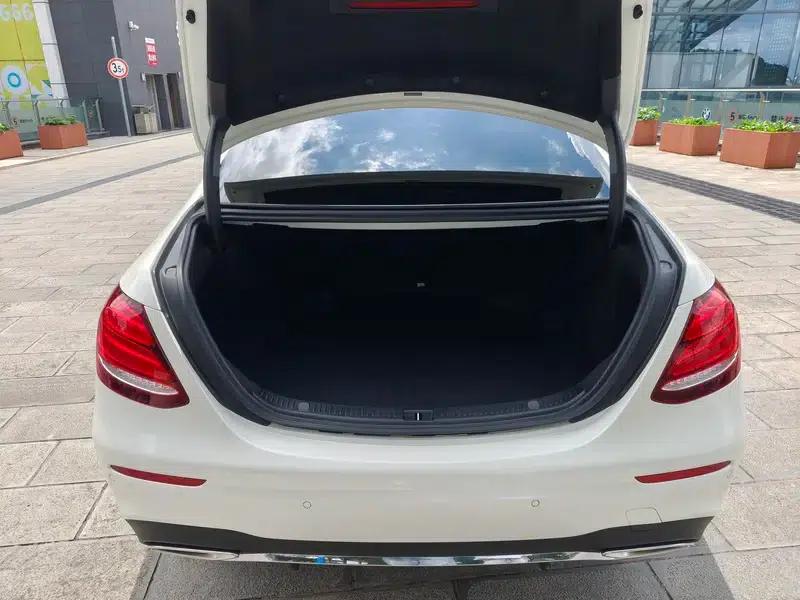 Mercedes-Benz E-Class 2018 Facelift E 200 L Sport — миниатюра 22