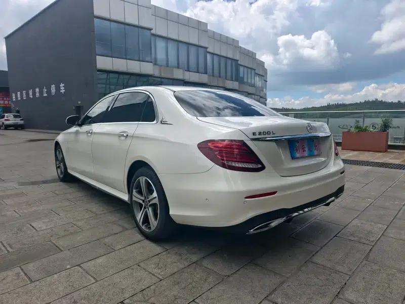 Mercedes-Benz E-Class 2018 Facelift E 200 L Sport — миниатюра 4
