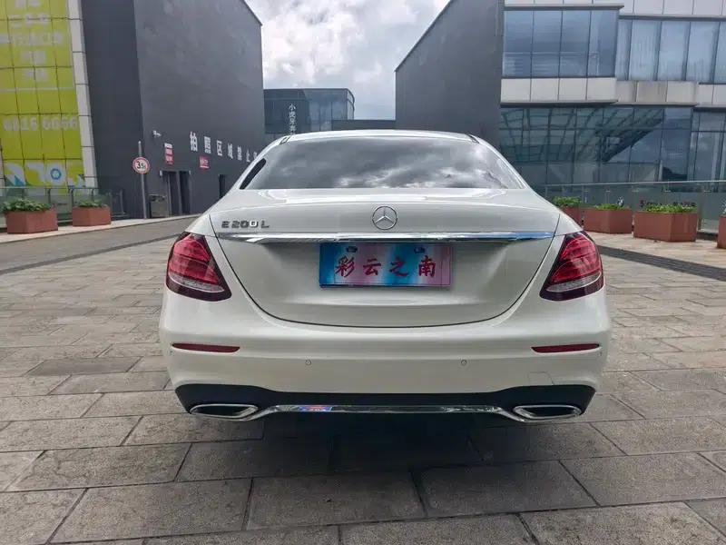 Mercedes-Benz E-Class 2018 Facelift E 200 L Sport — миниатюра 5