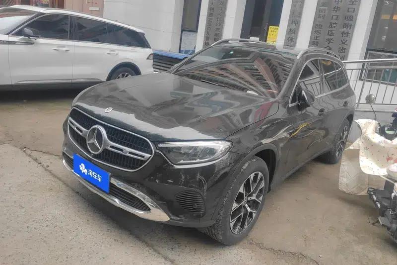 2023 Mercedes-Benz GLC 260 L 4MATIC Luxury 5-seater — миниатюра 1