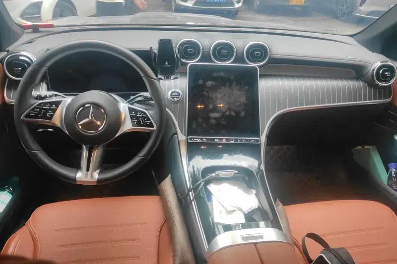 2023 Mercedes-Benz GLC 260 L 4MATIC Luxury 5-seater — миниатюра 13