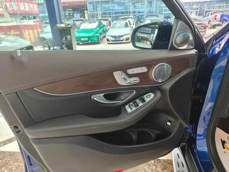 2020 Mercedes-Benz GLC Facelift: GLC 300 L 4MATIC Dynamic — миниатюра 16