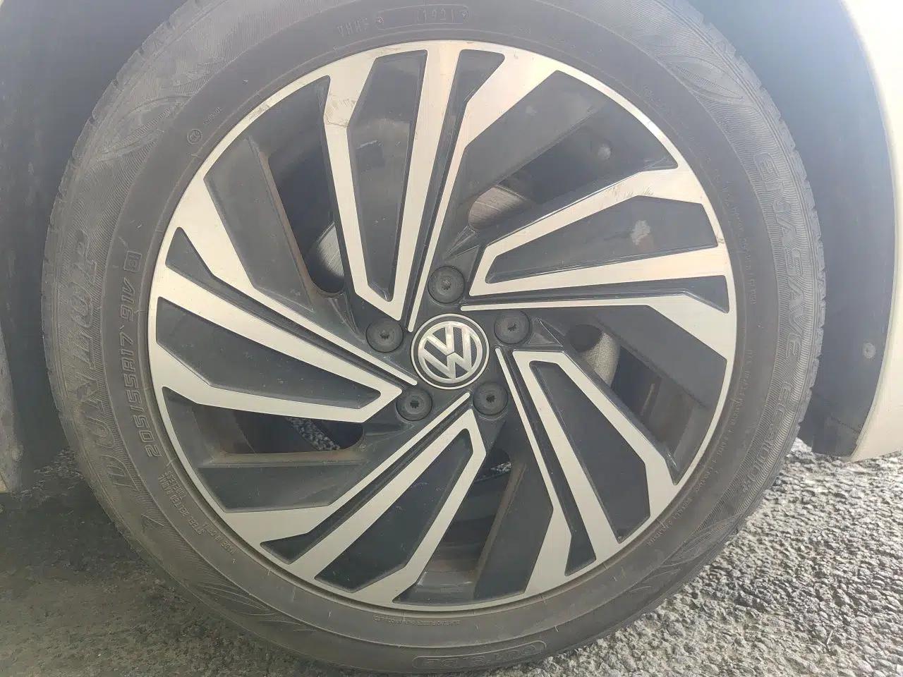Volkswagen Sagitar 2021 280TSI DSG Excellence Edition — миниатюра 8