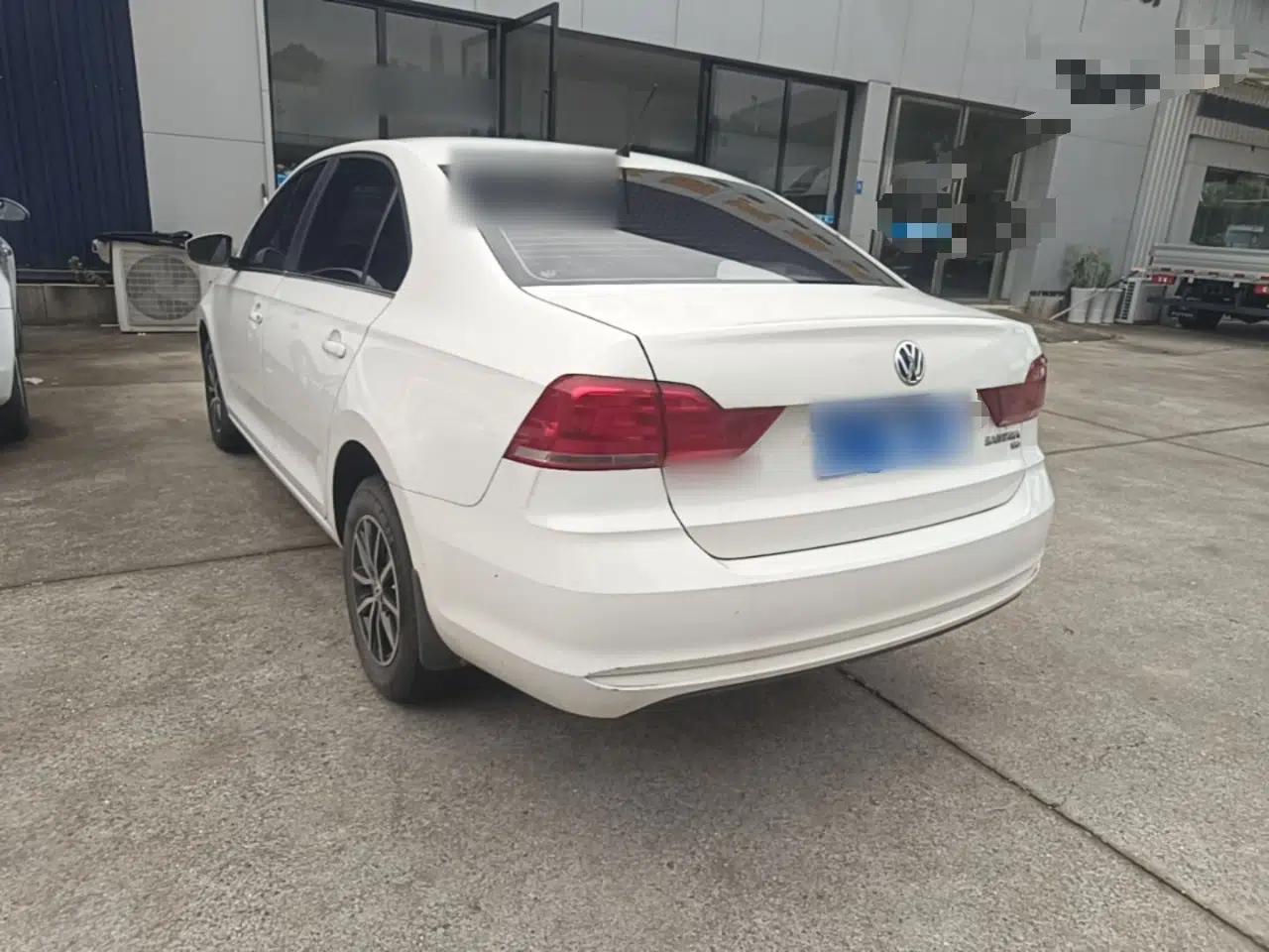 Volkswagen Santana 2017 Haval H6 1.6L Automatic Fashion Edition — миниатюра 4