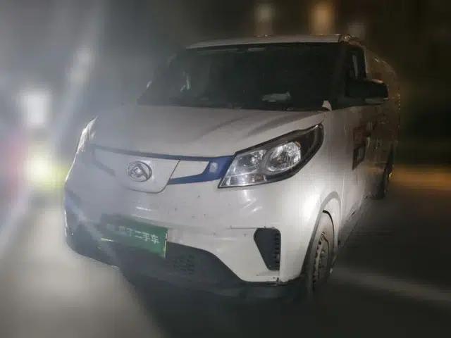 SAIC MAXUS EV30 2019 City Logistics Vehicle Fast Delivery Version Long Wheelbase Mengguli 35 kWh