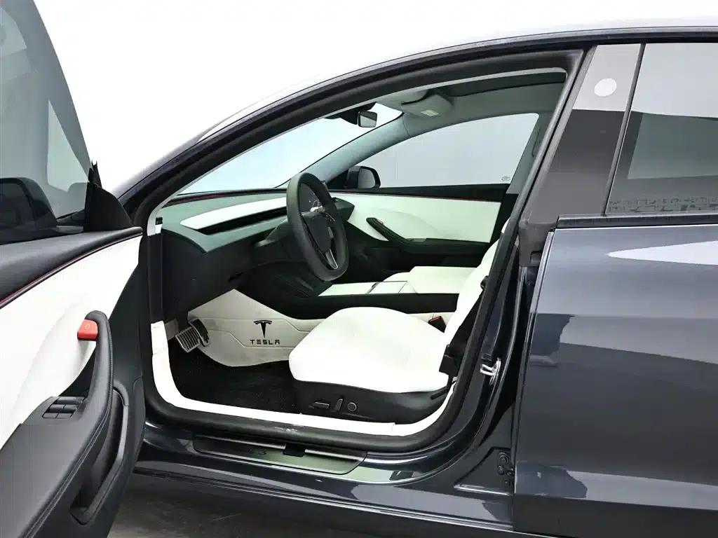 Model 3 2025 Rear-Wheel Drive — миниатюра 15