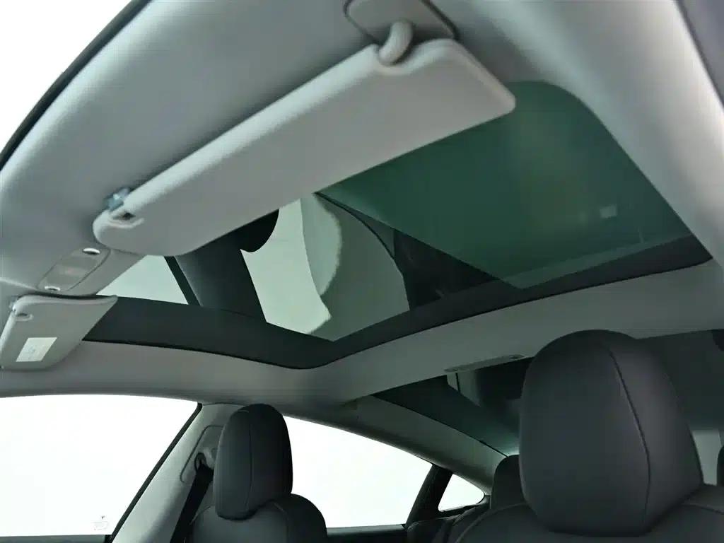 Model 3 2025 Rear-Wheel Drive — миниатюра 7
