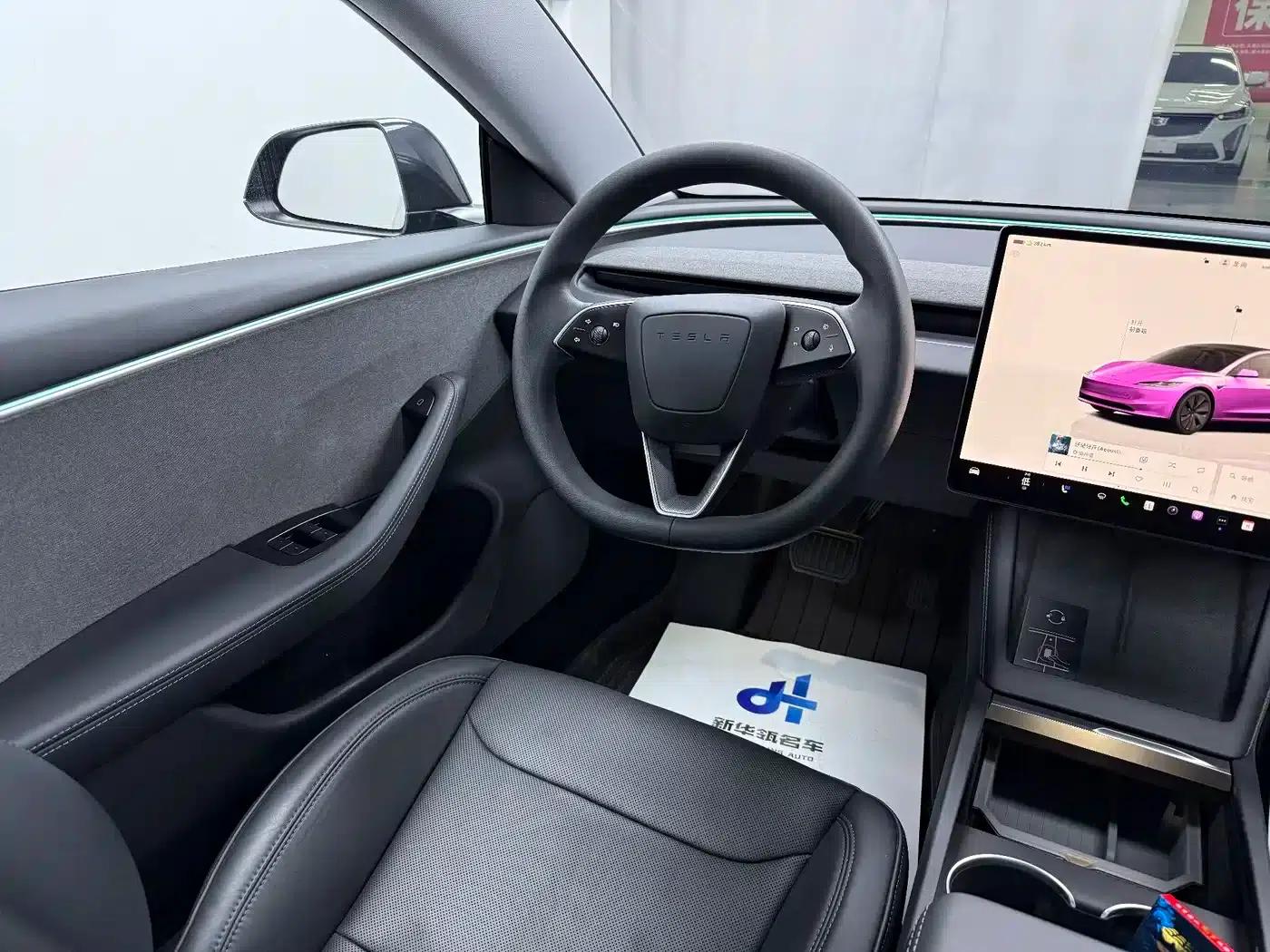Model 3 2023 Rear-Wheel Drive — миниатюра 7