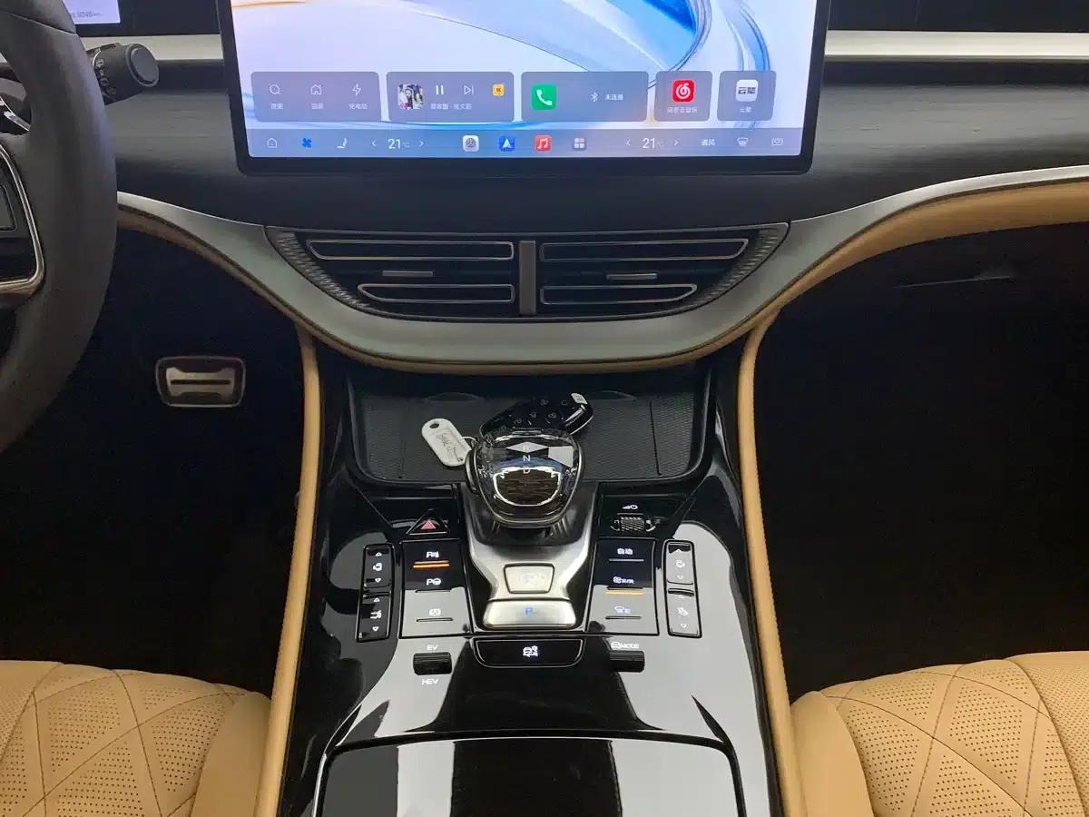 Denza D9 2025 DM-i Smart Driving Edition 1020 AWD Flagship Model — миниатюра 35