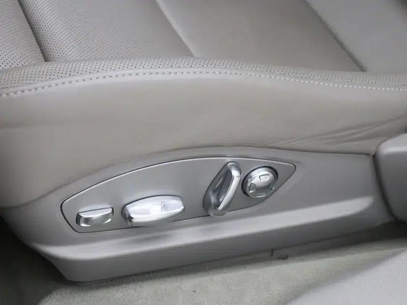 Panamera 2010 Panamera Turbo 4.8T — миниатюра 12