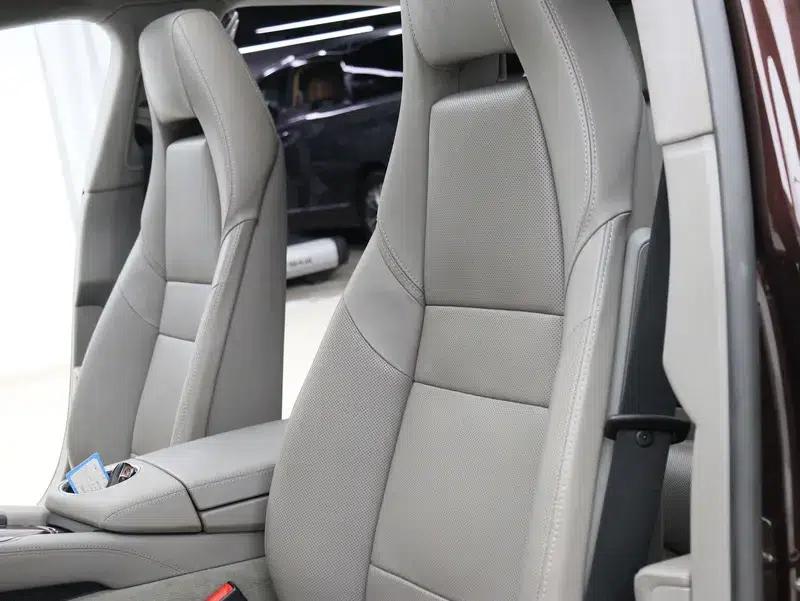 Panamera 2010 Panamera Turbo 4.8T — миниатюра 28