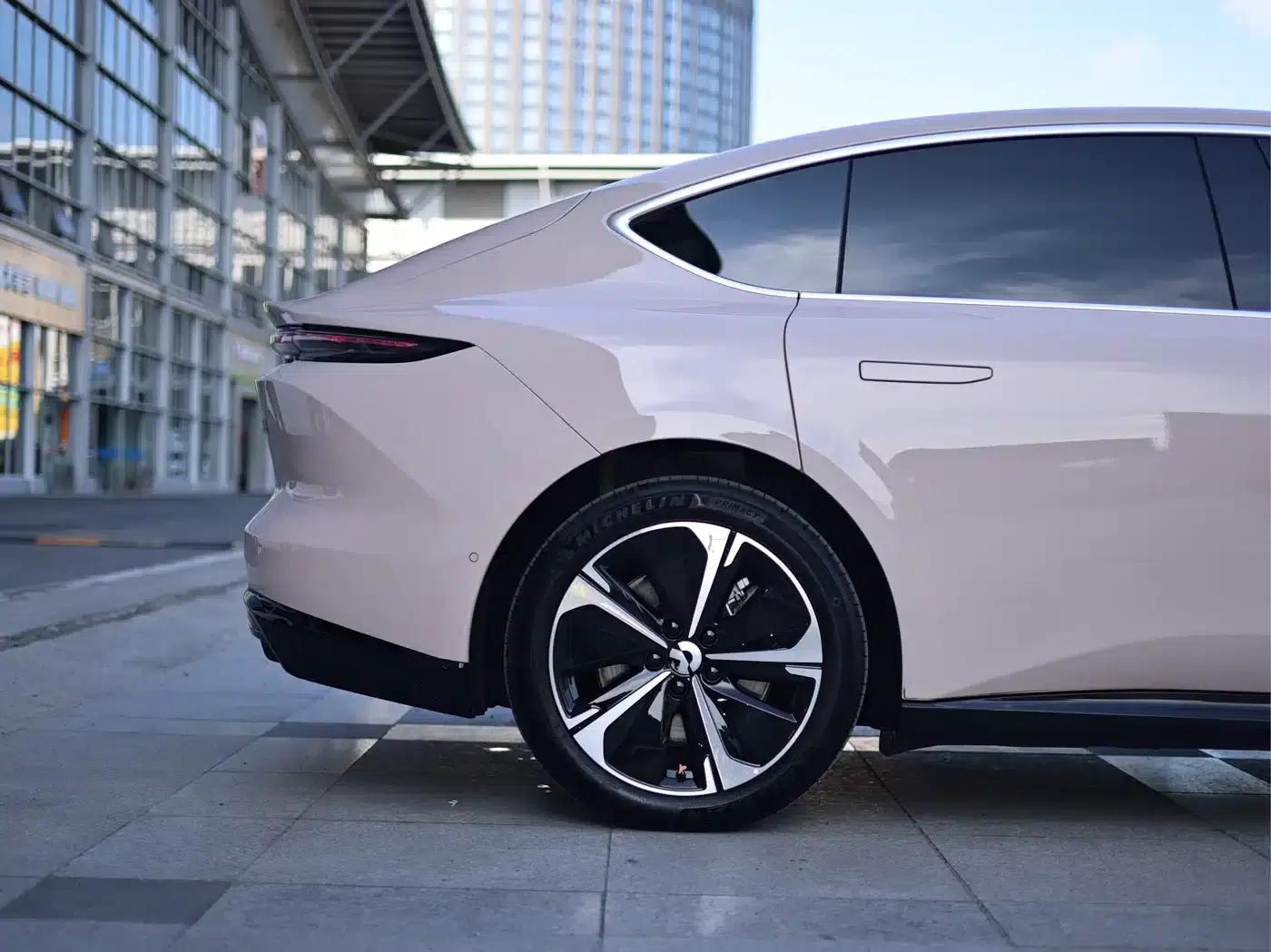 NIO ET5 2025 model 75kWh — миниатюра 7