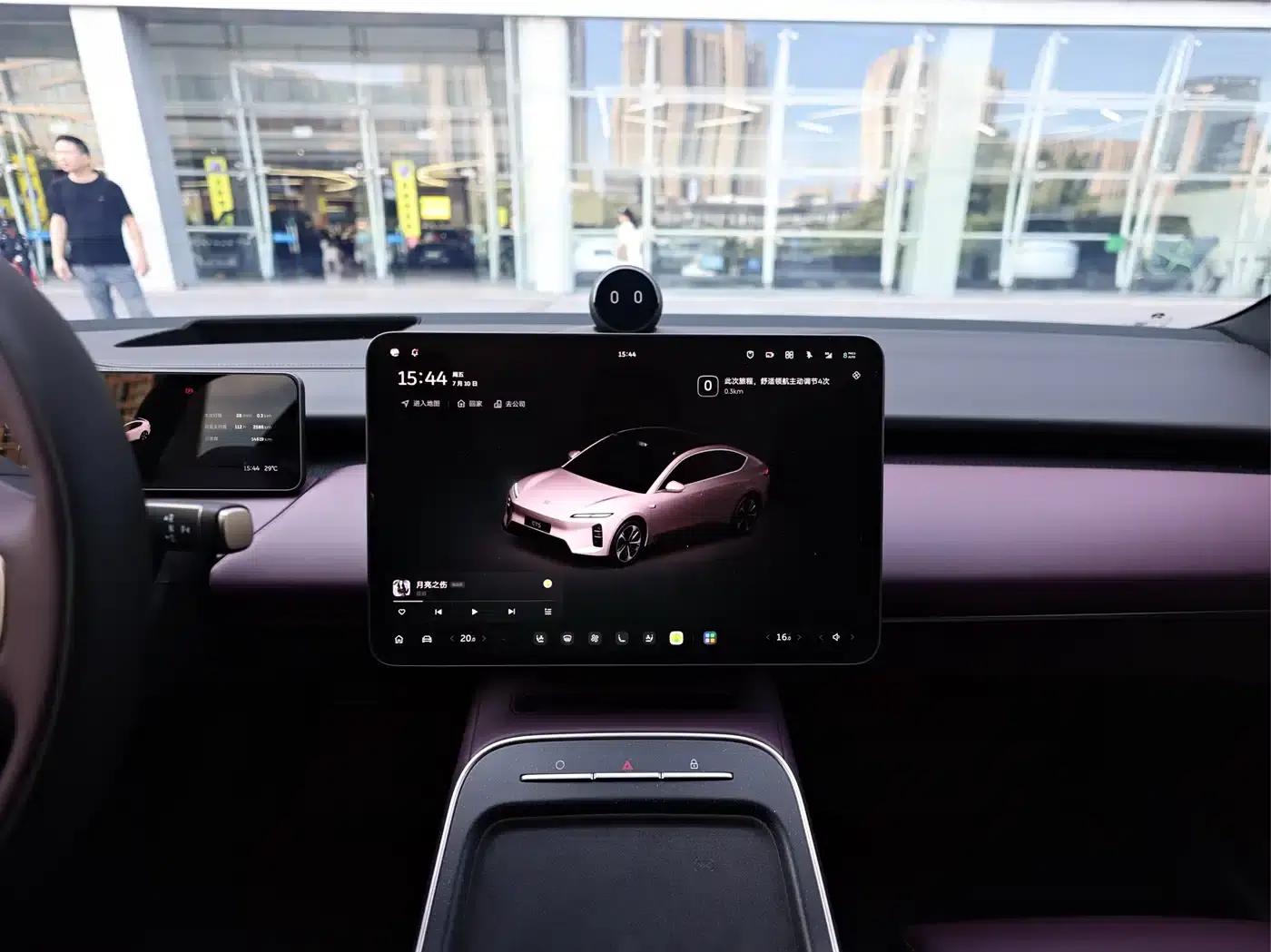 NIO ET5 2025 model 75kWh — миниатюра 9