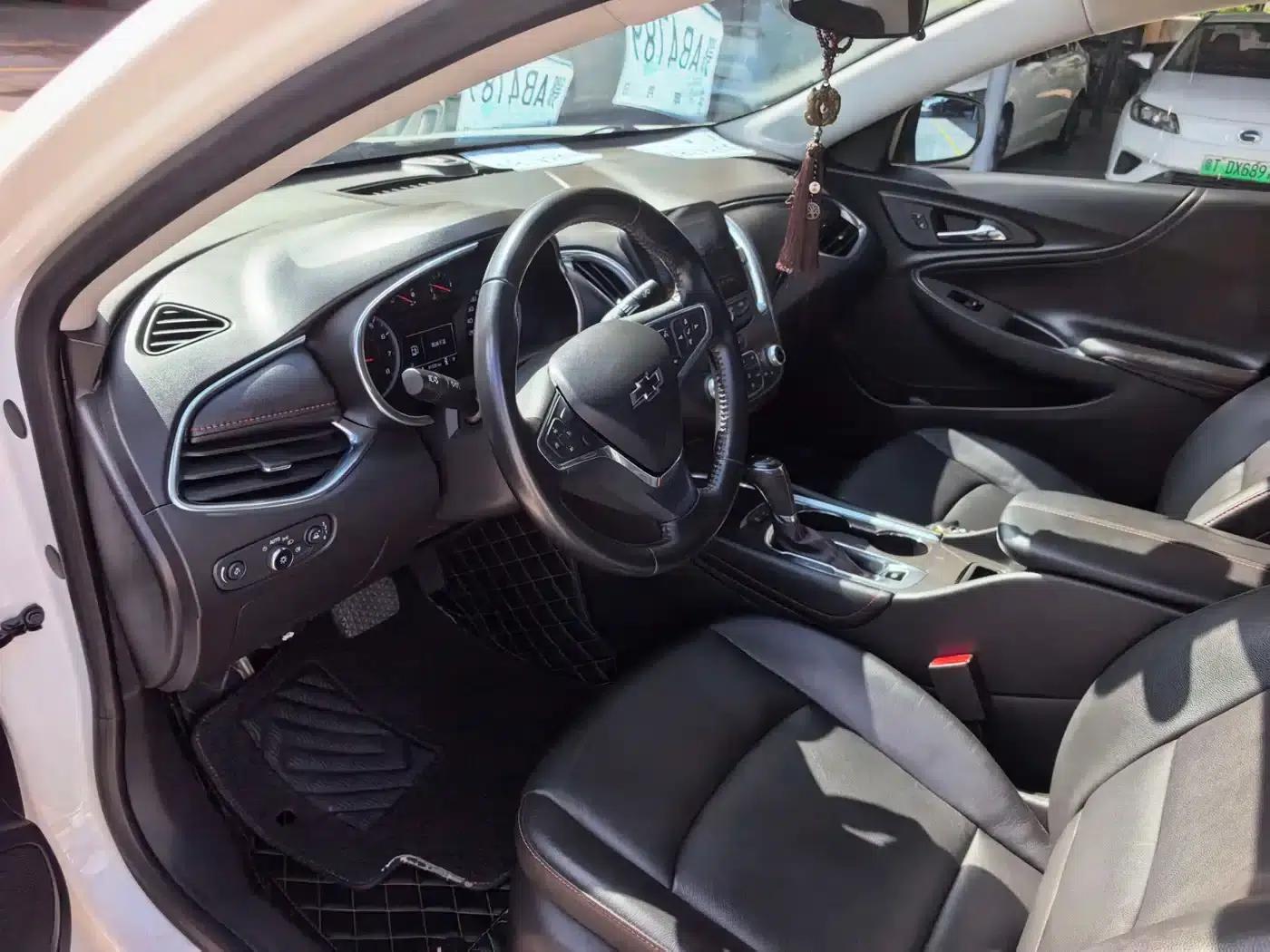 2019 Chevrolet Malibu XL Redline 550T Automatic Sport Edition — миниатюра 5