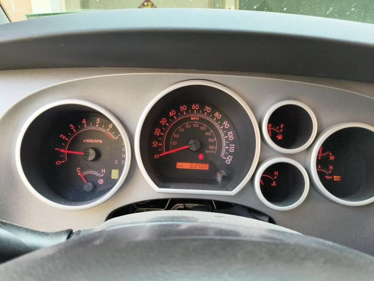 Toyota Tundra 2011 Tundra 5.7 five-seater parallel import — миниатюра 11