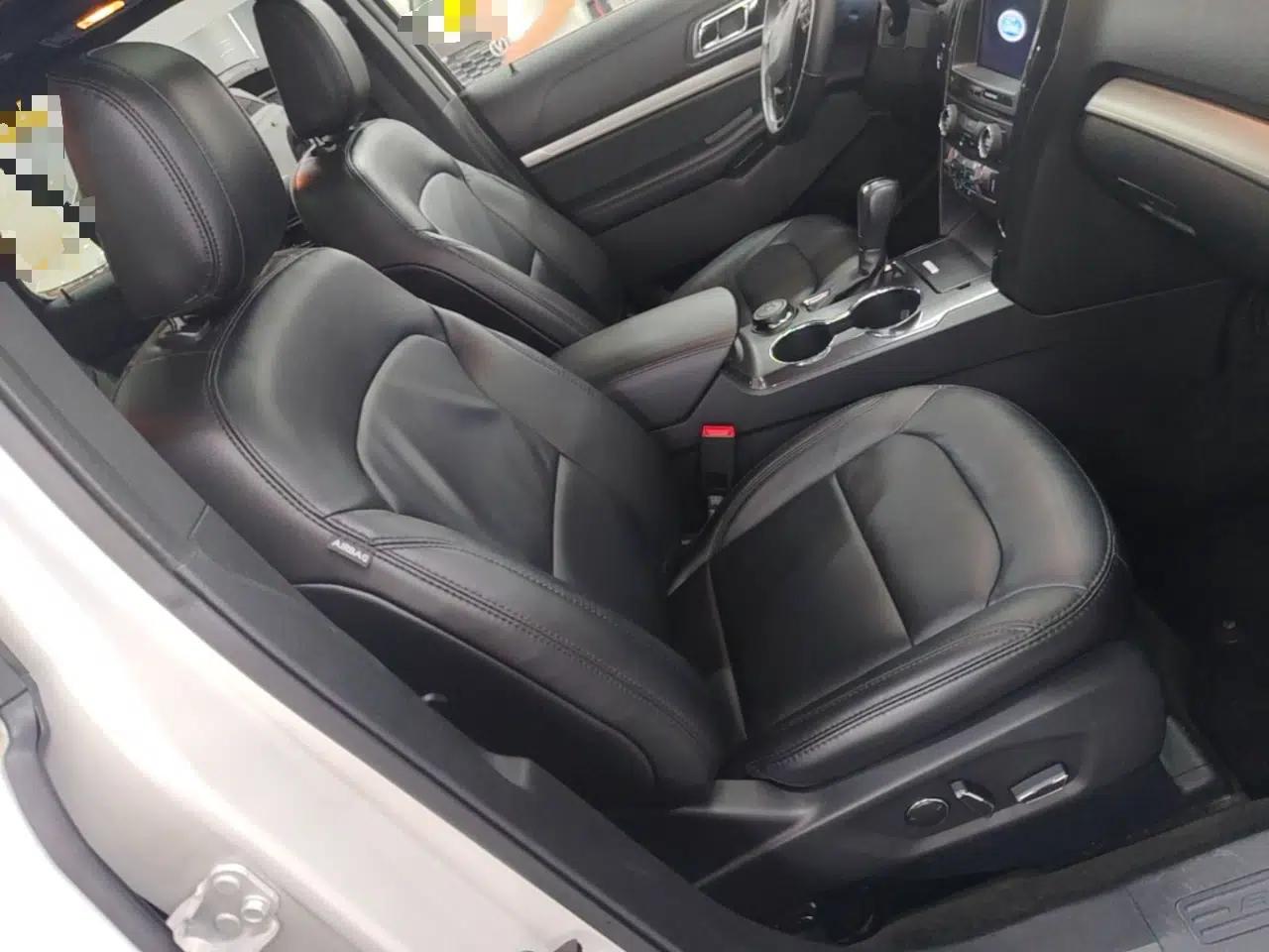 Ford Explorer 2017 2.3T Fashion Edition — миниатюра 19