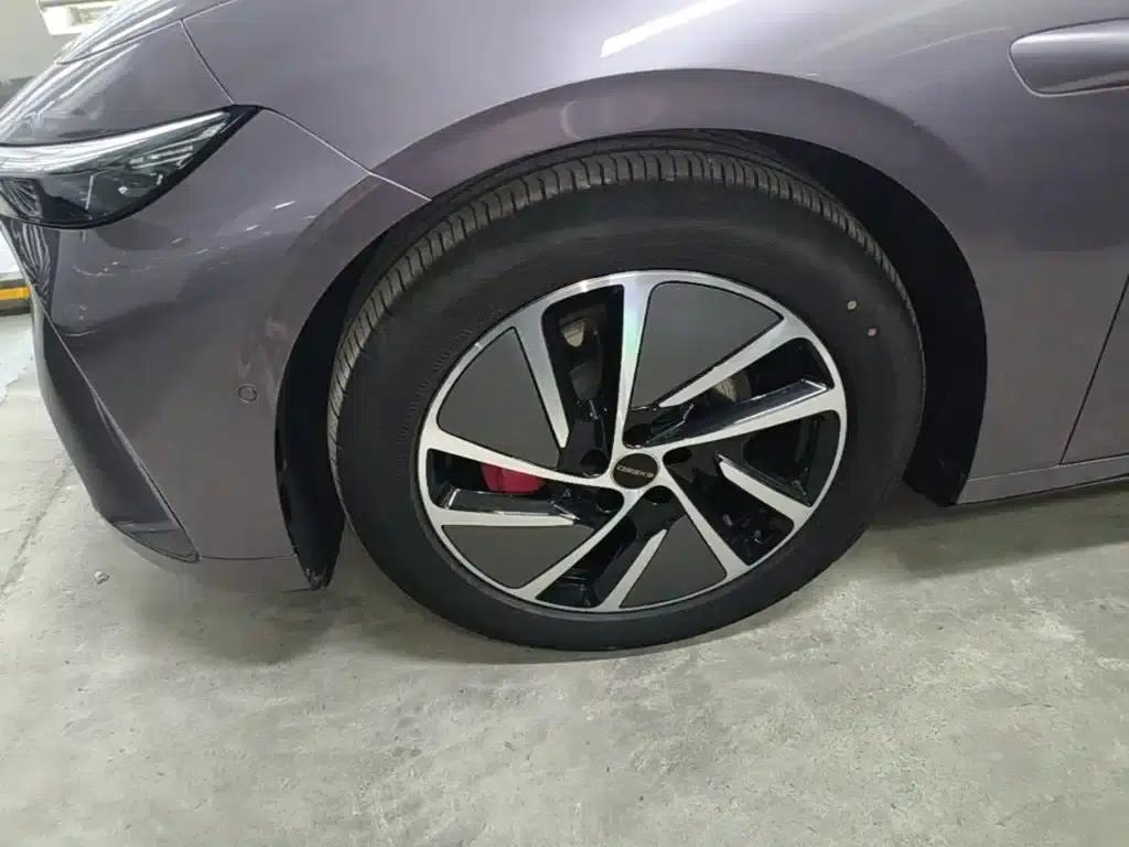 Exeed ES 2025 Range Extender Max Urban Driving Assist — миниатюра 23