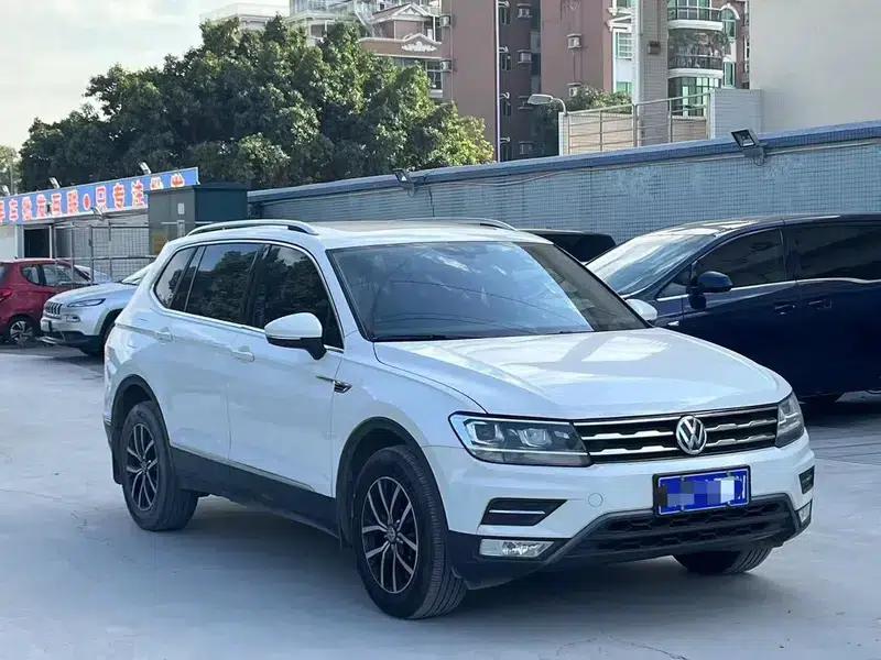 Tiguan L 2019 330TSI Automatic 2WD Panoramic Comfort Edition (National V Emission Standard) — миниатюра 3