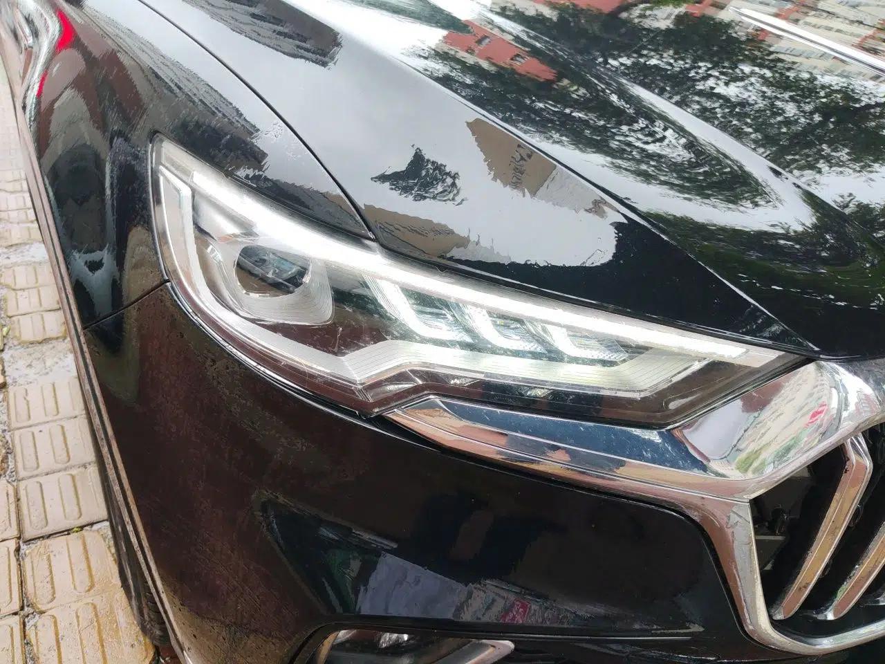 Hongqi HS5 2022 Revised Version 2.0T Smart Connect Flagship Edition — миниатюра 7